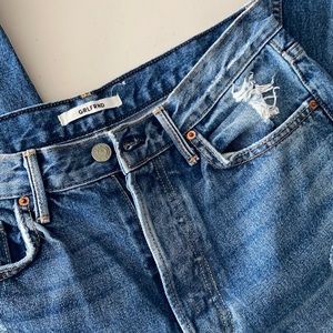 GRLFRND jeans distressed